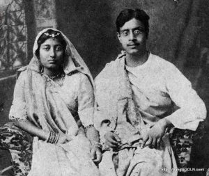 সুকুমার রায় তার স্ত্রী সুপ্রভা রায়ের সাথে (১৯১৪) | Sukumar Ray with his wife Suprabha Ray (1914)