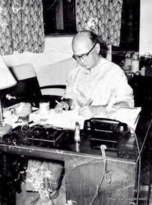 সৈয়দ মুজতবা আলী | বাঙালি সাহিত্যিক, ঔপন্যাসিক, ছোটগল্পকার, অনুবাদক ও রম্যরচয়িতা 12 সৈয়দ মুজতবা আলী | বাঙালি সাহিত্যিক, ঔপন্যাসিক, ছোটগল্পকার, অনুবাদক ও রম্যরচয়িতা